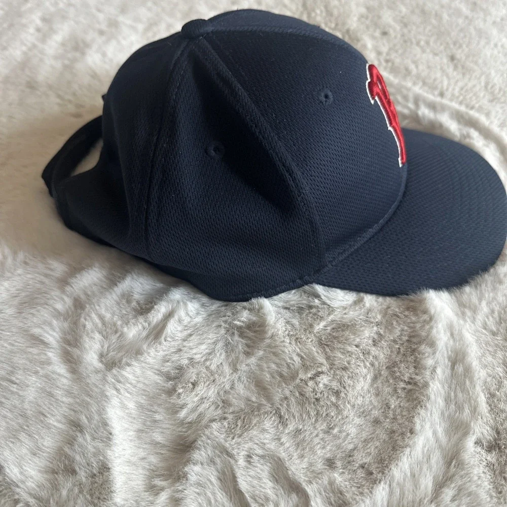 Boston Red Sox Navy Blue‎ Baseball Cap with Red 